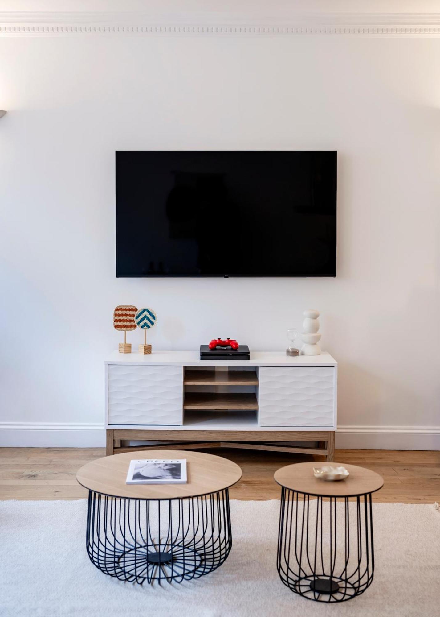 2 Bedr, 3 Beds, 1 Bath Thames, Trafalgar Sq London Eksteriør bilde