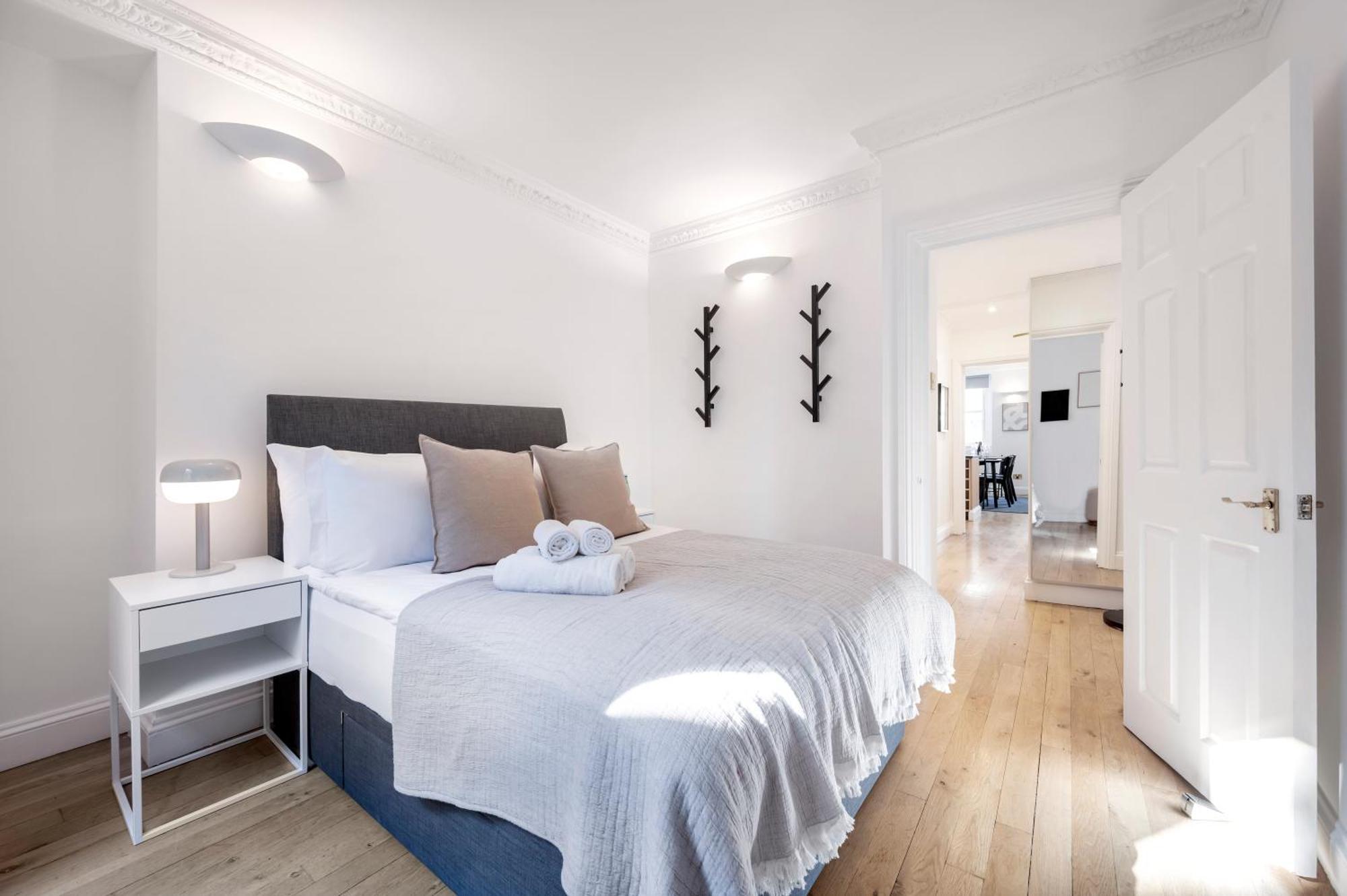 2 Bedr, 3 Beds, 1 Bath Thames, Trafalgar Sq London Eksteriør bilde